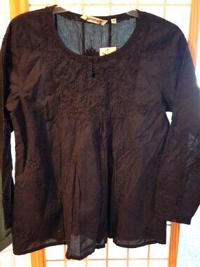Embrodered Linen 3/4 Sleeve Blouse NWT